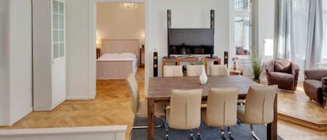 1 bedroom, iron/ironing board