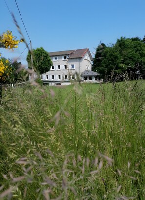 Exterior detail - Cottage in the Heart of Nature (Le Chambon sur Lignon)
