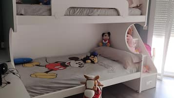 3 soveværelser, strygejern/strygebræt, Wi-Fi, sengetøj