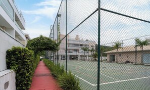 Basic Apartment | Sport court - Apto c/ Churrasqueira a 400m da Praia MDR0104 (Florianópolis)