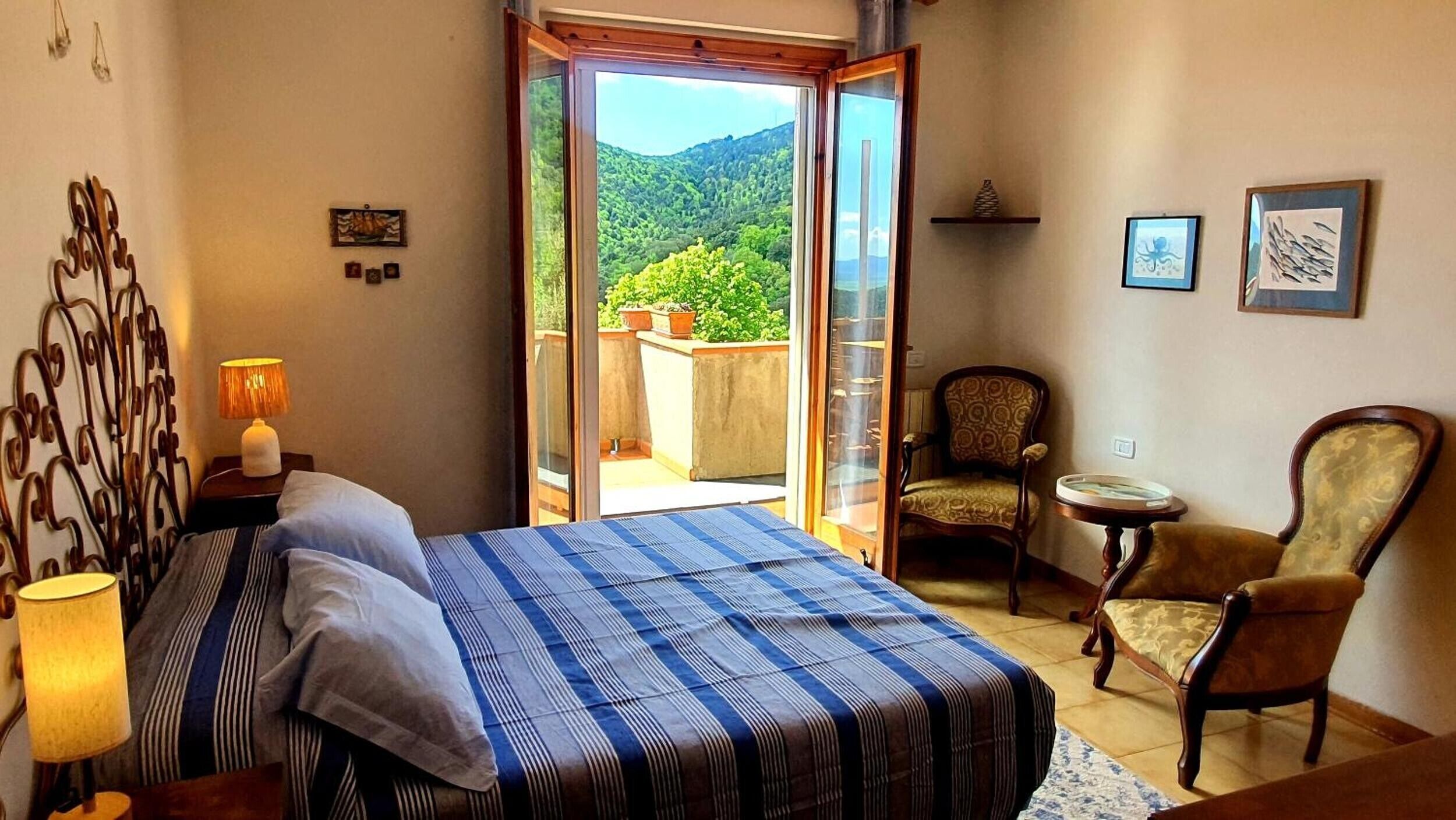 Bügeleisen/Bügelbrett, WLAN, Bettwäsche