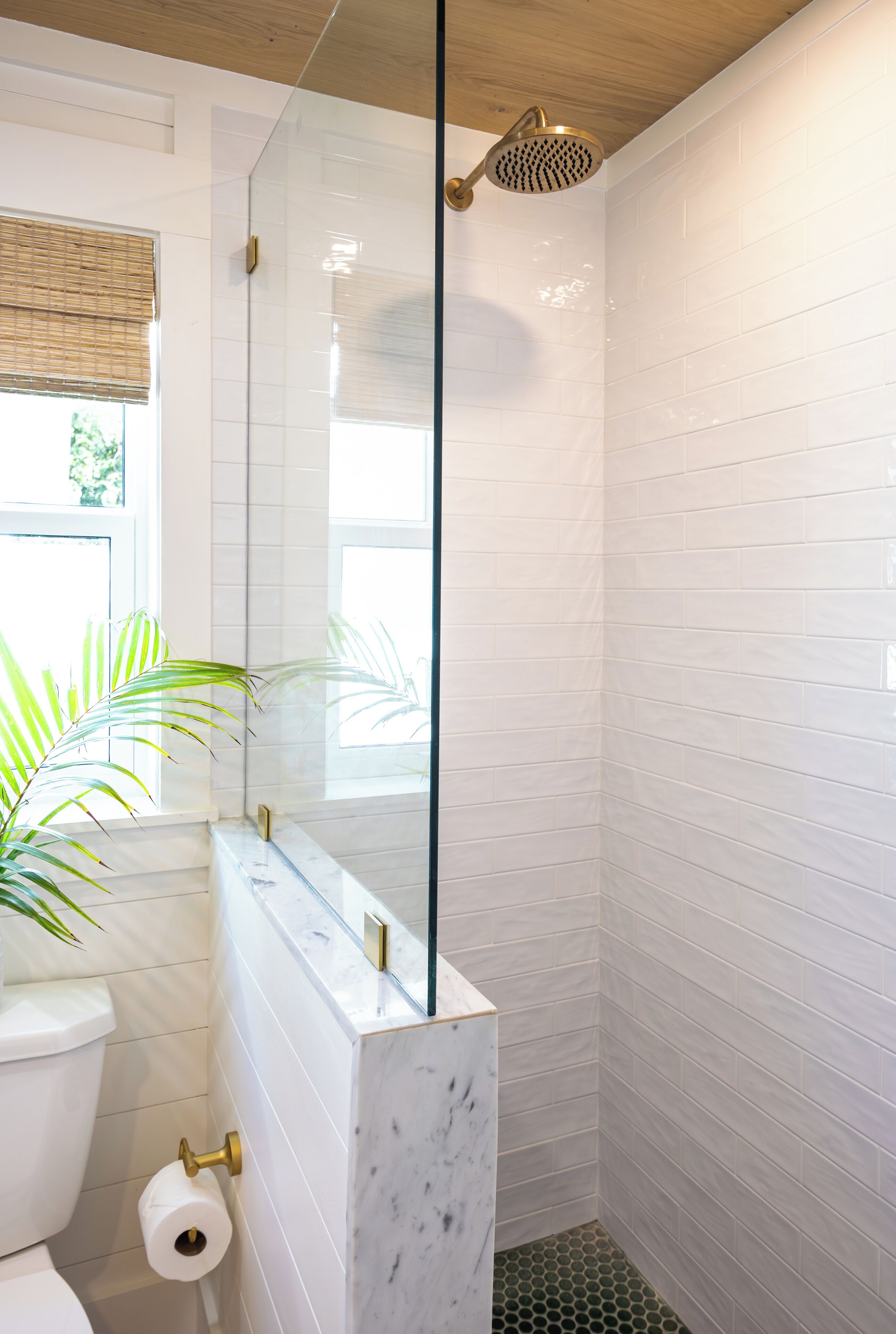 Shower, towels, soap, toilet paper