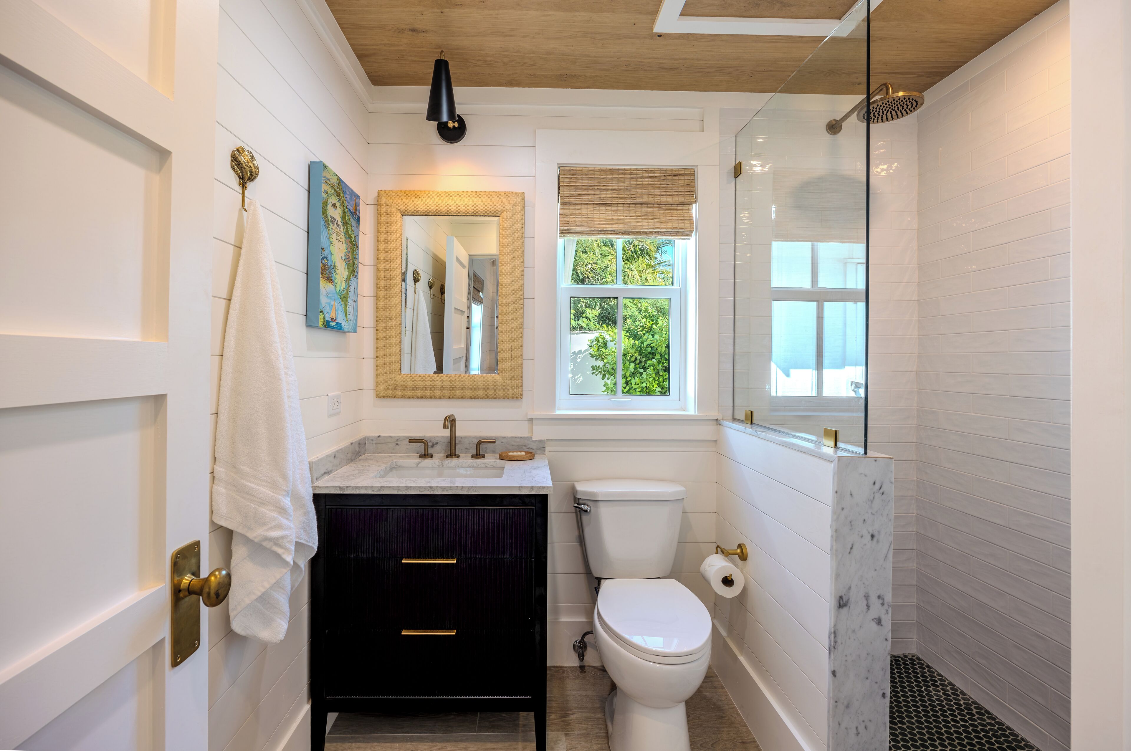 Shower, towels, soap, toilet paper
