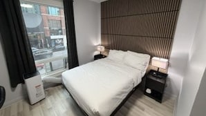 华丽双人房 | 免费 WiFi、床单