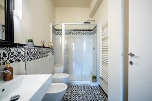 Apartment, Balcony, City View | Bathroom - Scena Illustrata (Florence)