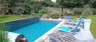 VAR Très beau studio au pied de la Sainte Baume