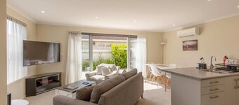 Stylish 2 bedroom apartment Whanganui
