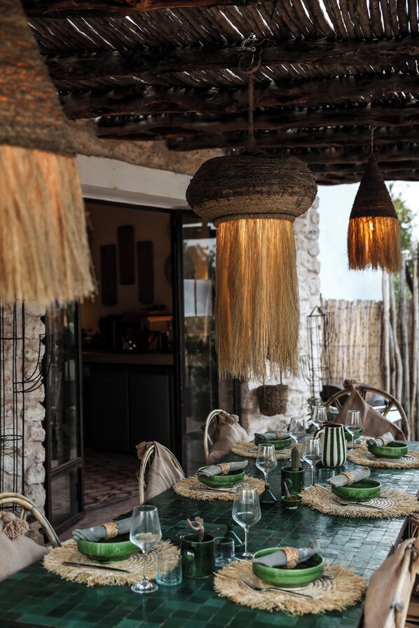 Outdoor dining
