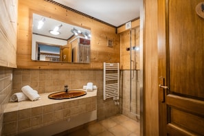 Shower, hair dryer