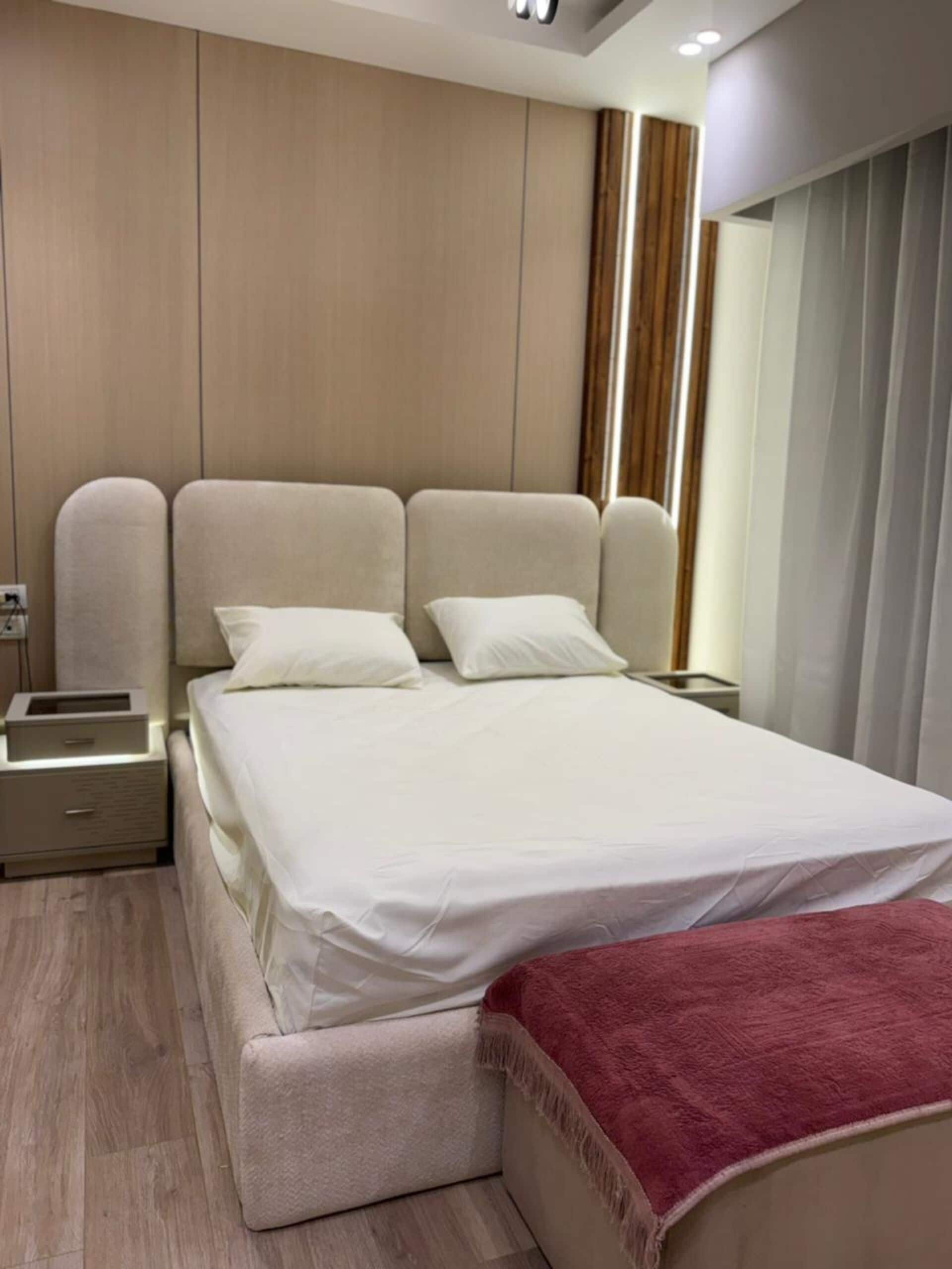 Suite Premium, vistas al parque, en la zona del jardín | Escritorio y espacio para trabajar con un portátil