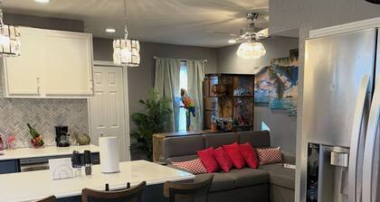 The tranquil bungalow at the Dugan Lagoon. An oasis in Kansas City! Who Knew!