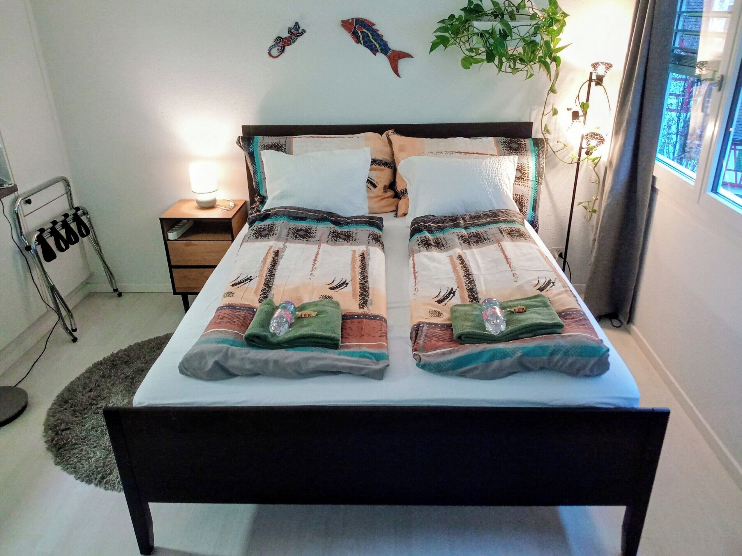 1 habitación, tabla de planchar con plancha, wifi y ropa de cama 