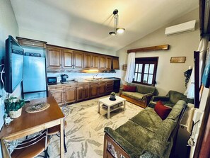 Smart TV, books