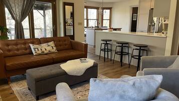 Smart TV, fireplace, video games, books