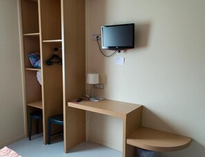 Basic Double Room | Interior