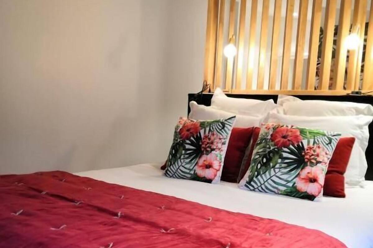 Chambre Double Supérieure | Coffres-forts dans les chambres, fer et planche à repasser