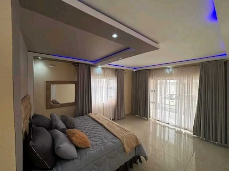 1 bedroom, iron/ironing board, Internet, bed sheets. Home Away From Home