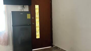 Classic Double or Twin Room, Patio, Courtyard View | Free WiFi