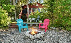 Terrace/patio - Golden Hour on the Straits - Mackinac Bridge View (Mackinaw City)