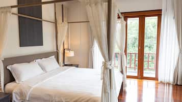 Premium bedding, free WiFi, bed sheets