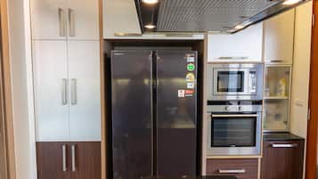 Premium bedding, free WiFi, bed sheets