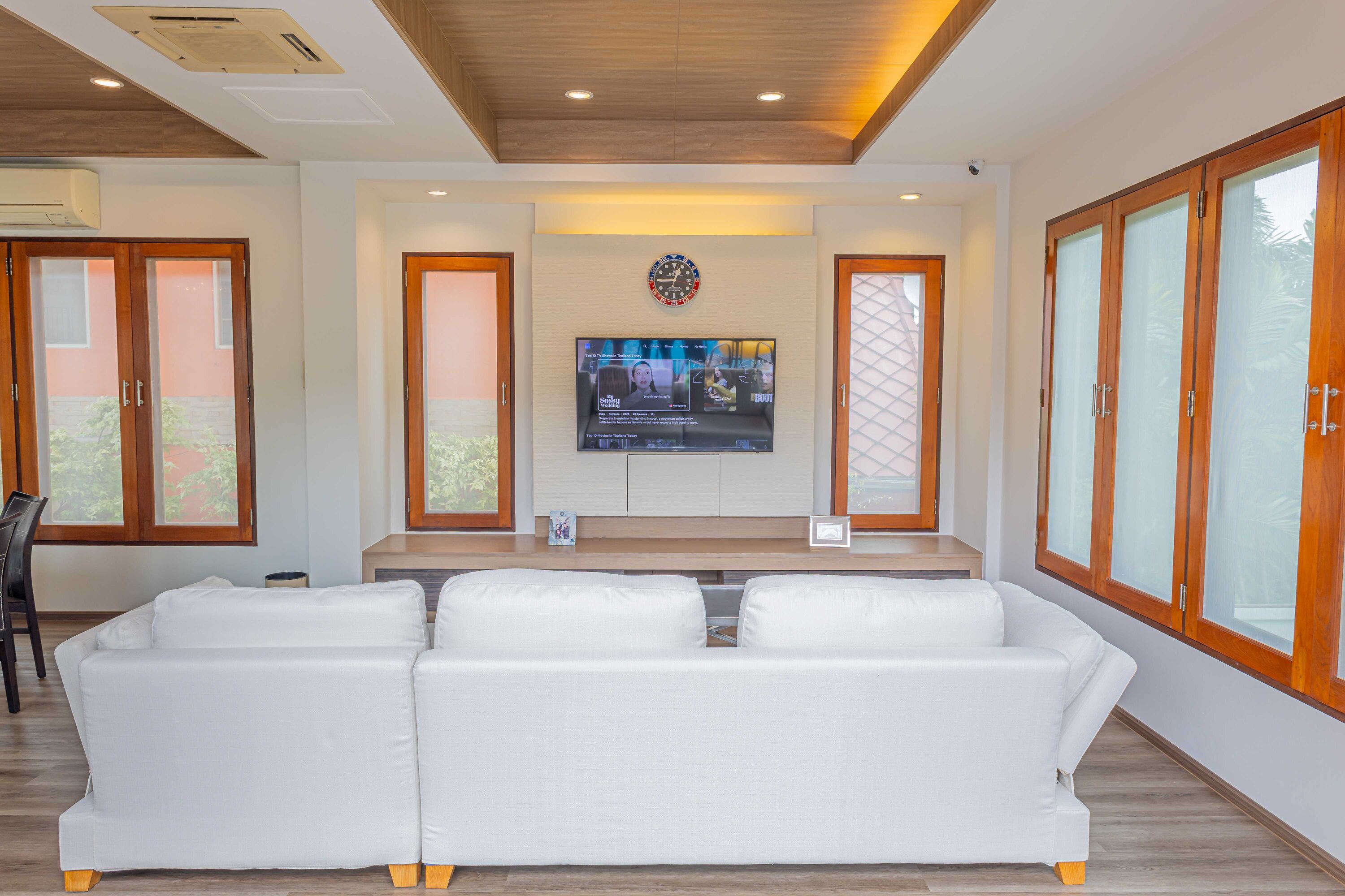 Premium bedding, free WiFi, bed sheets