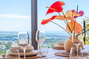 Dining - Villa Whakata Etang Salé 4 * (Les Avirons)