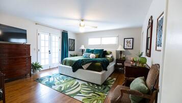 Strykejern/-brett, wi-fi (inkludert) og sengetøy