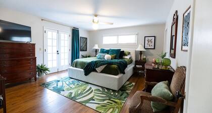 The Nola House- Starmount Neighborhood