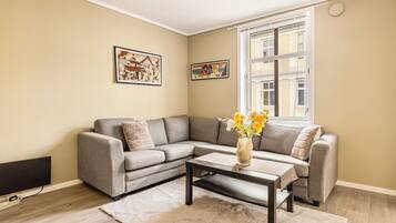 Leilighet, balkong, byutsikt | Wi-fi (inkludert)