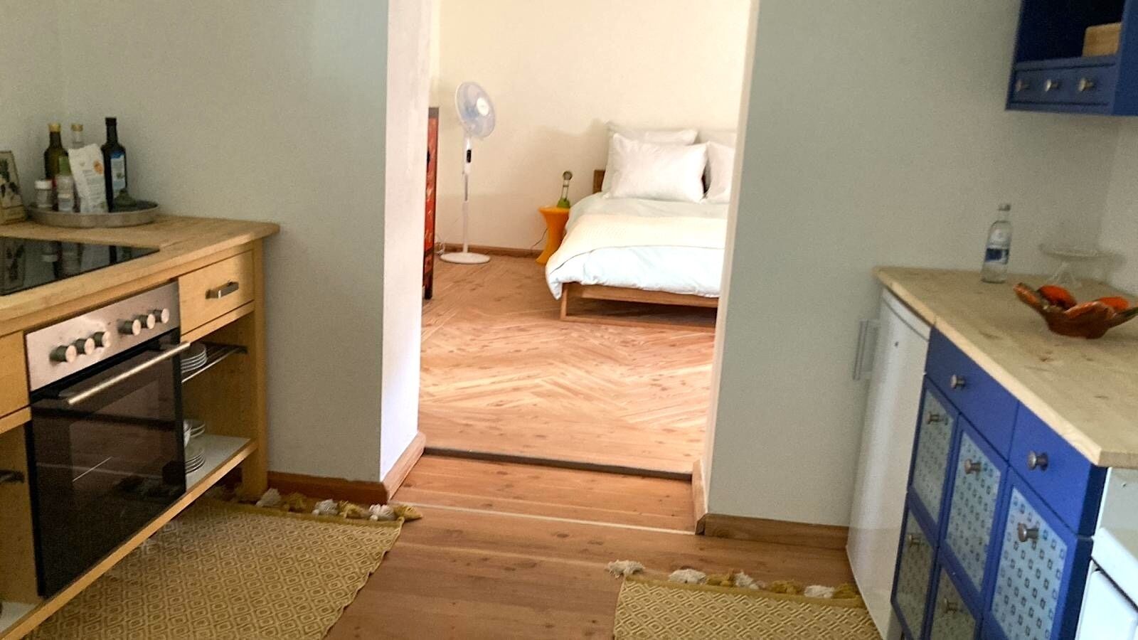1 chambre, fer et planche à repasser, Wi-Fi, draps fournis
