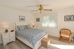 2 bedrooms, iron/ironing board, free WiFi, bed sheets - Ocean Village Club Condo E31 (St. Augustine)