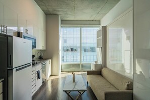 Living area - Kenect 2310 (Phoenix)