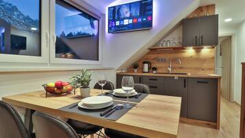 Departamento, se aceptan mascotas, vista a la montaña | Restaurantes