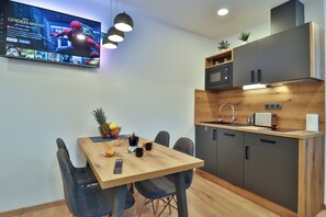Dining - Apartments Seventy Seven (Kranjska Gora)