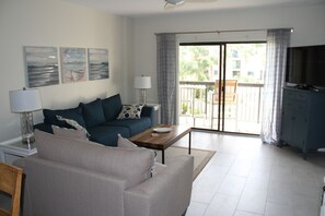TV - Ocean Village Club Condo Q26 (St. Augustine)