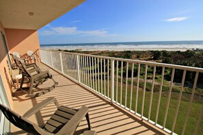 Property grounds - St Augustine Beach & Tennis Club 409-Three Bedroom Oceanfront Condo (St. Augustine)
