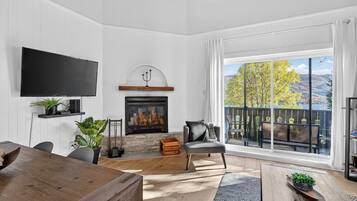 Comfort-lejlighed - bjergudsigt | Opholdsområde