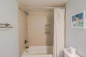 Shower, hair dryer, towels - 3 bedroom Condo Sand Dollar 1-202 (St. Augustine)