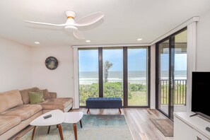 TV - 3 bedroom Condo Sand Dollar 1-202 (St. Augustine)