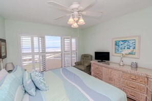 2 bedrooms, iron/ironing board, free WiFi, bed sheets - Pool, Beach Boardwalk, Boat Ramp & Fishing Pier! Trade Winds 53 (St. Augustine)