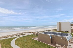 Beach nearby - Pool, Beach Boardwalk, Boat Ramp & Fishing Pier! Trade Winds 53 (St. Augustine)