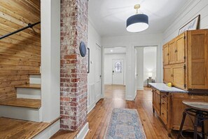 Interior - Walk to Marietta Square|Renovated 3BR|Fenced Yard (Marietta)