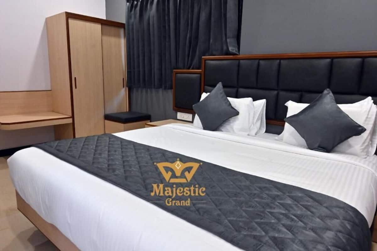 Appartement Familial, vue ville | Chambres insonorisées, Wi-Fi gratuit