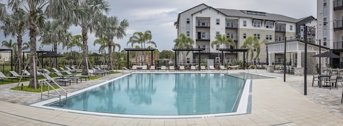  Adeline Apartments 15m to Parks, Pet Friendly, Free Parking by Heavenly Homes