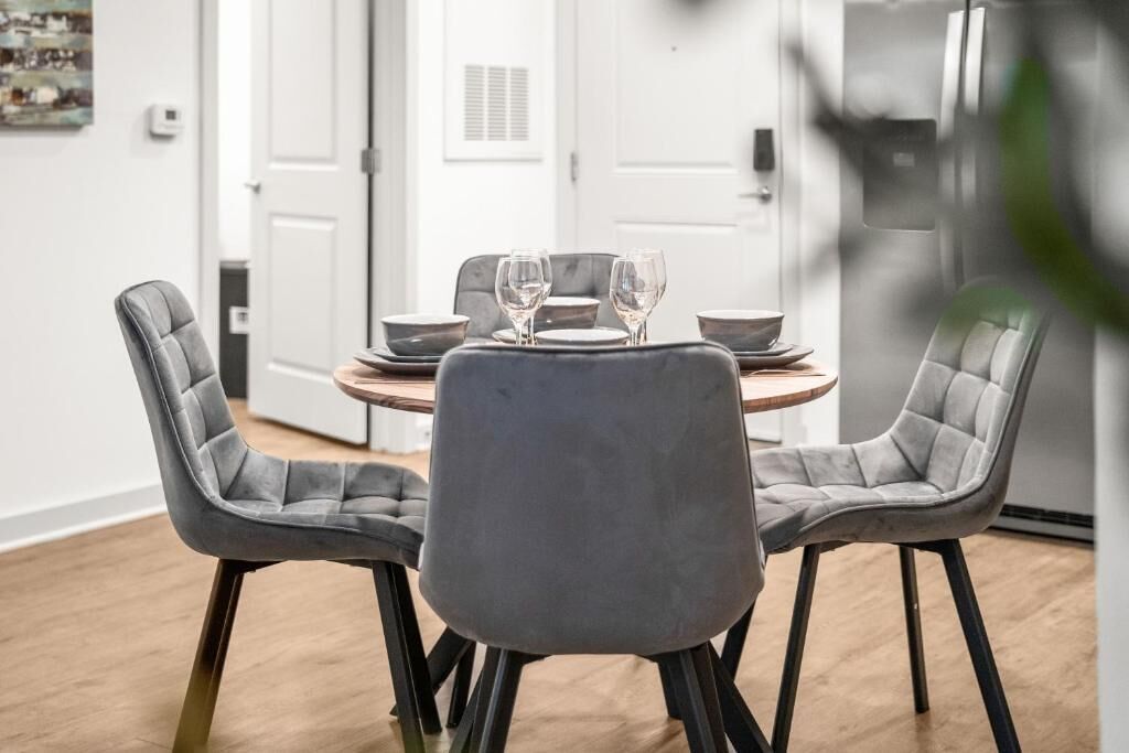 Apartment, 1 King Bed with Sofa bed, Non Smoking, Kitchen | Dining