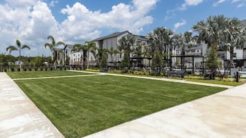 Apartment, 1 King Bed with Sofa bed, Non Smoking, Kitchen | Park view