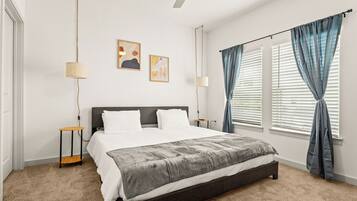 Apartment, 1 King Bed with Sofa bed, Non Smoking, Kitchen | Free WiFi