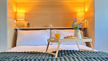 5 slaapkamers, een strijkplank/strijkijzer, wifi, beddengoed