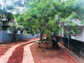Property grounds - Chathu Villa Bentota (Bentota)